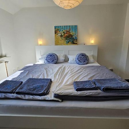 Stadt-Ferienwohnung Mit 55 M² Fuer 2 Erw. Personen Und Kind Bis 3 Jahren Bad Lauterberg Exterior photo